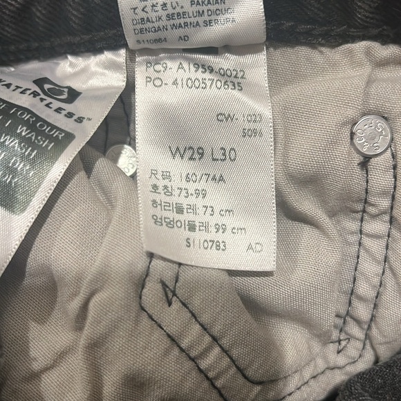 NWOT Levi's 501 90s, washed black in W29 L30. - Picture 4 of 4